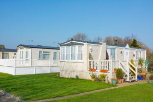 5 Affordable Ways to Increase Your Mobile Home Curb Appeal