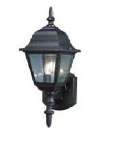PORCH LIGHT WITH CLEAR LENS BLACK