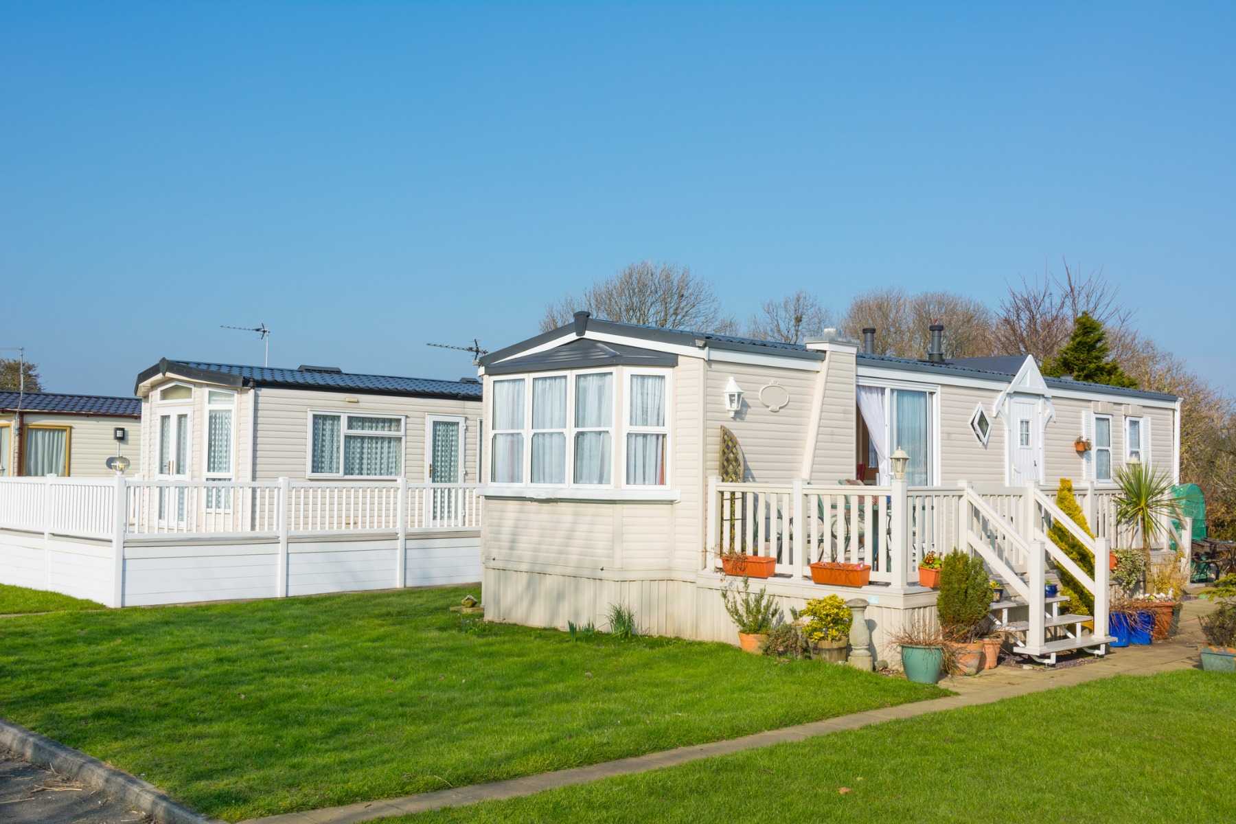 5 Affordable Ways to Increase Your Mobile Home Curb Appeal - Blog, image size:1800x1200